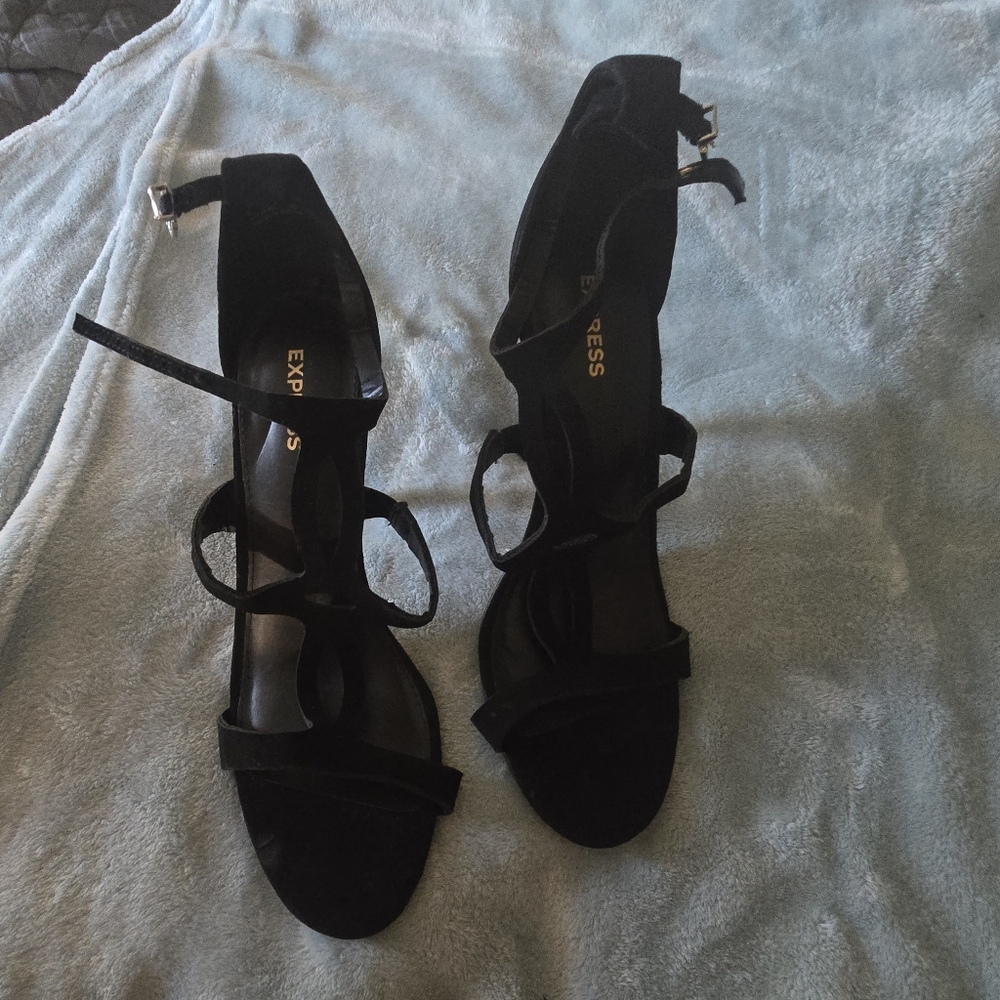 Womens heels